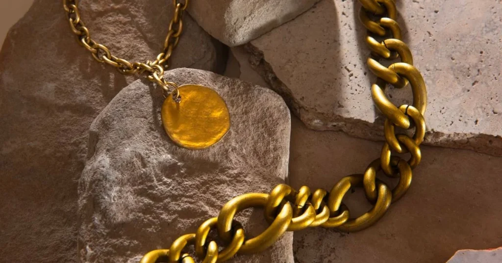 Buy Gold Bars in Africa gold jewellery in South Africa