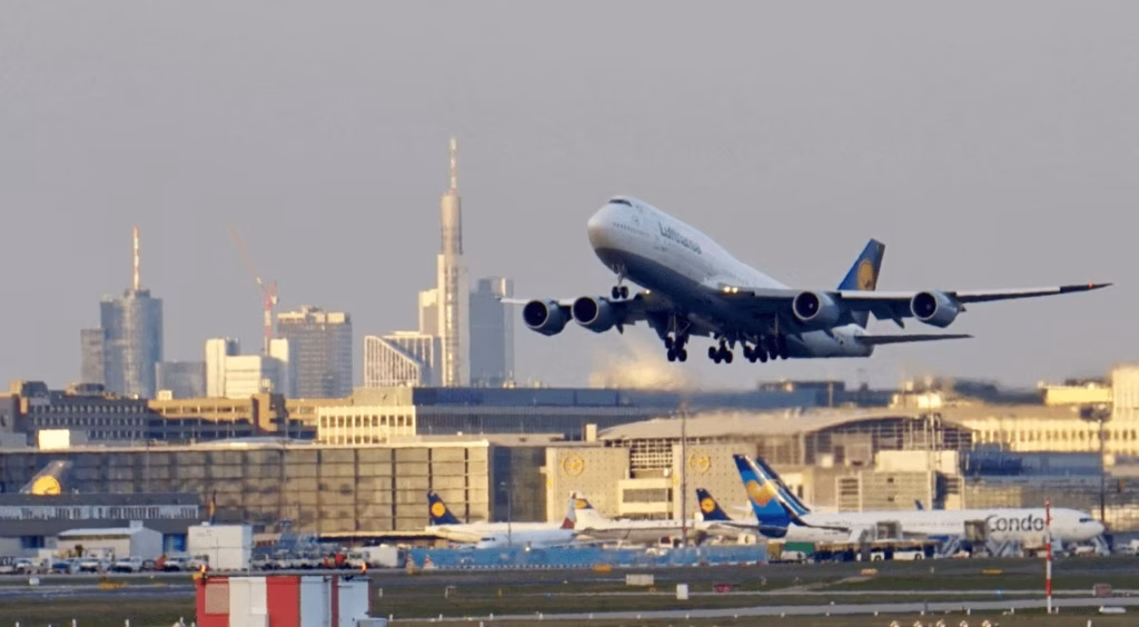 Buy Gold Bars in Africa Airports Used for Gold Imports into Germany