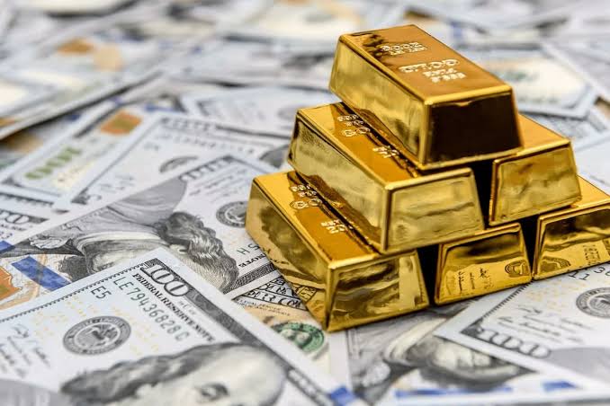 Gold and Currency Exchange Rates